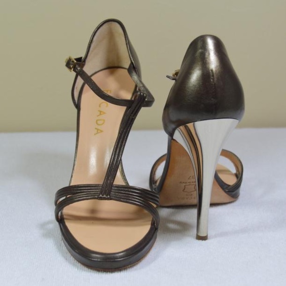 👠 Escada Pewter Metallic Mirrored Heel T-Strap Sandalsl  🇮🇹 - Picture 11 of 13